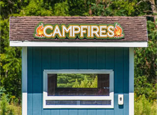 Moore Family Farm Attraction Signs